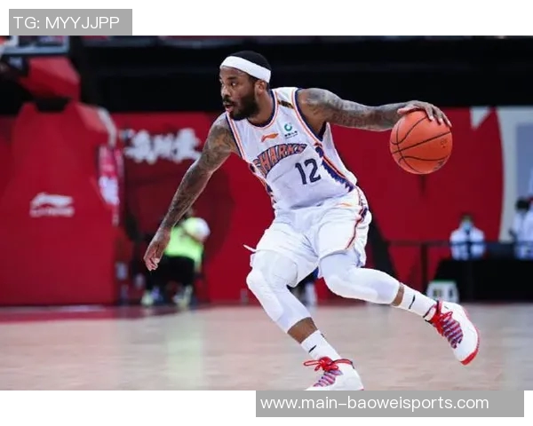 文班复出展现强大实力半场贡献11分6篮板助队稳居领先地位